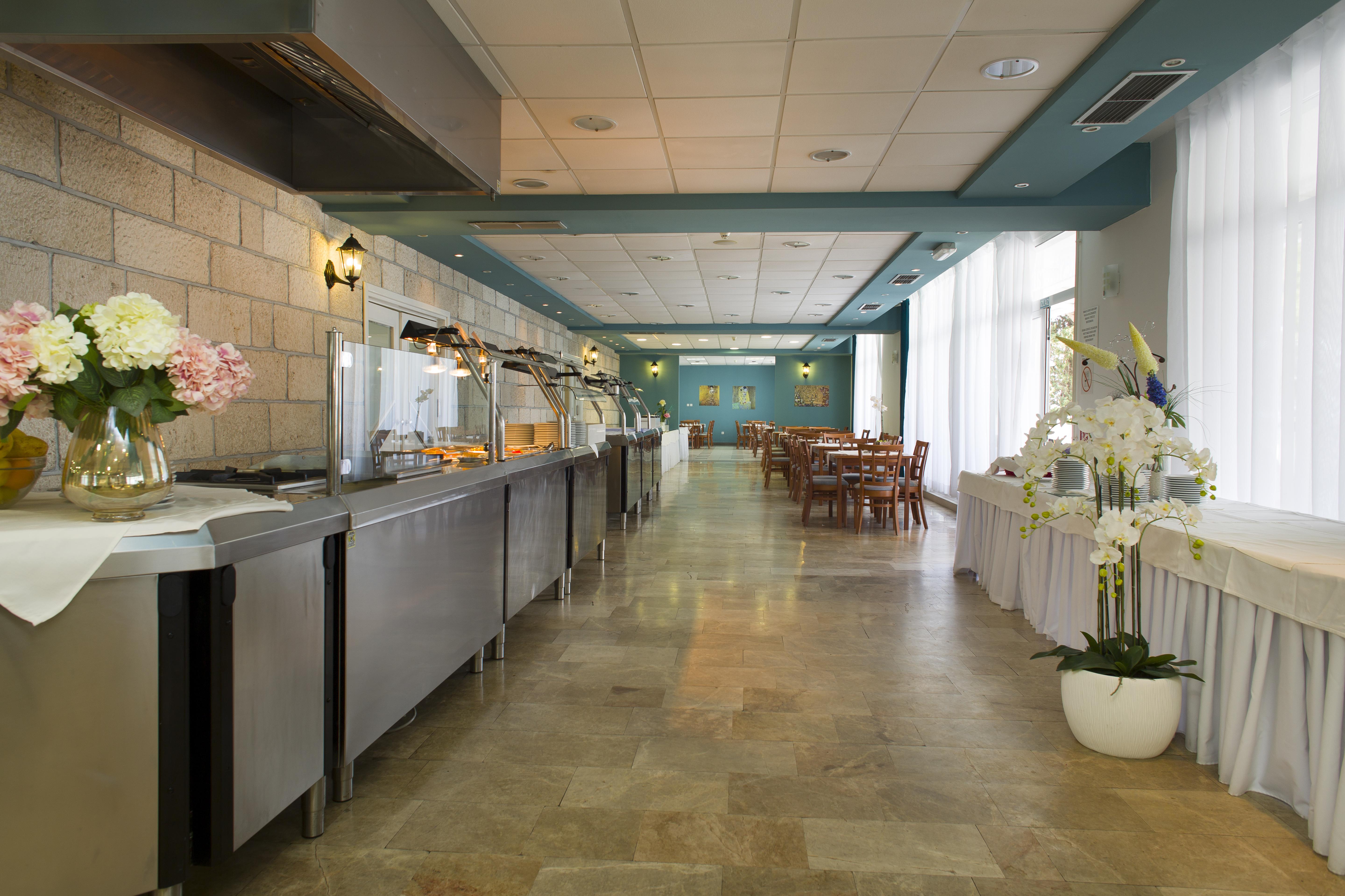 Hotel Faraon Търпан Екстериор снимка